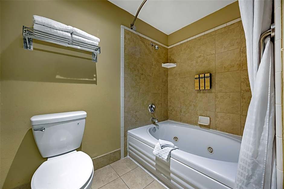 Best Western Plus Prairie Inn