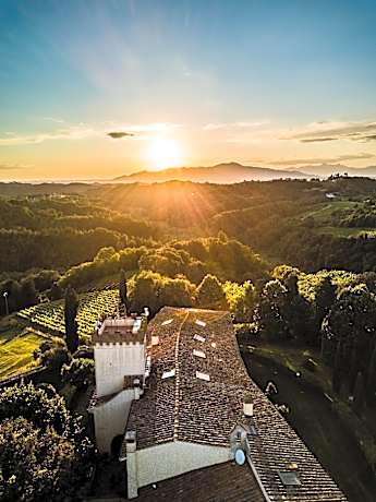 Karma Borgo di Colleoli Resort