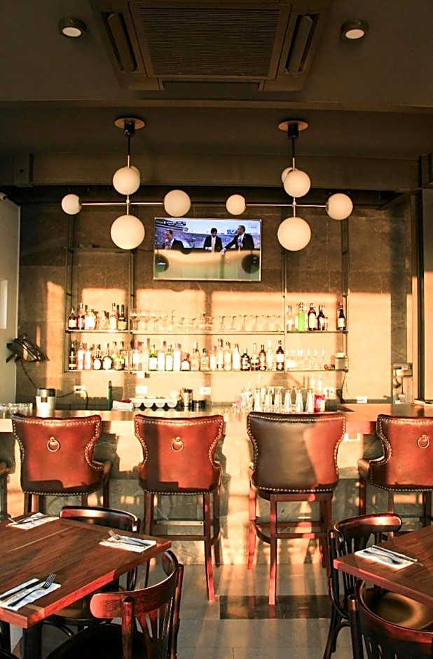 Seven Crown La Paz Malecon