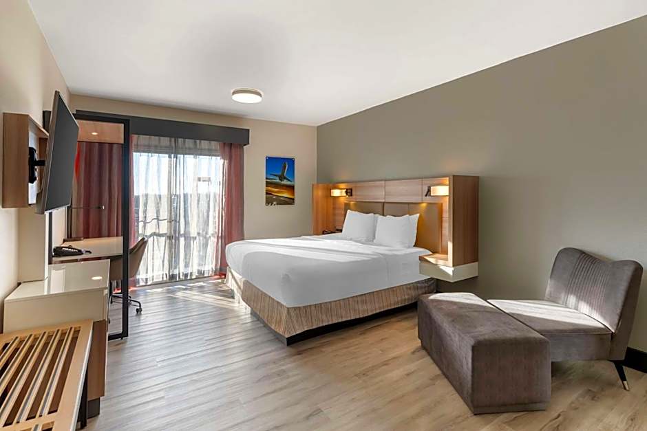 Best Western Plus Atlanta Airport-East