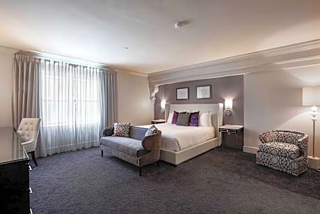 Executive Room, 1 King Bed