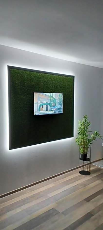 ApartHotel Dominic Residence