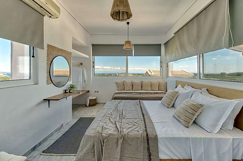 Santa Maroma Rooms & Houses