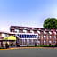 Super 8 by Wyndham Toronto East ON