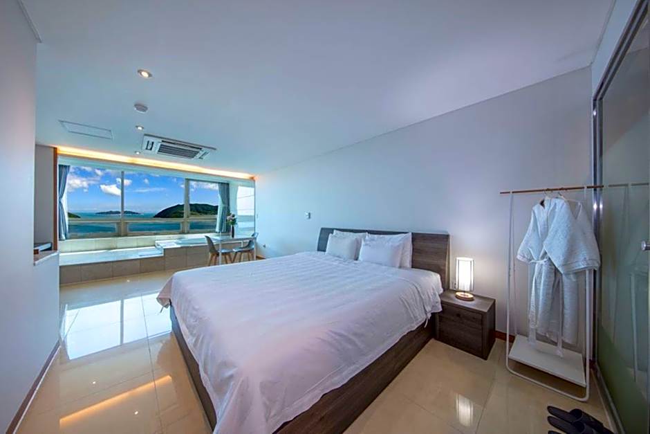HOTEL SANGSANG & Private Sang Sang Pool Villa
