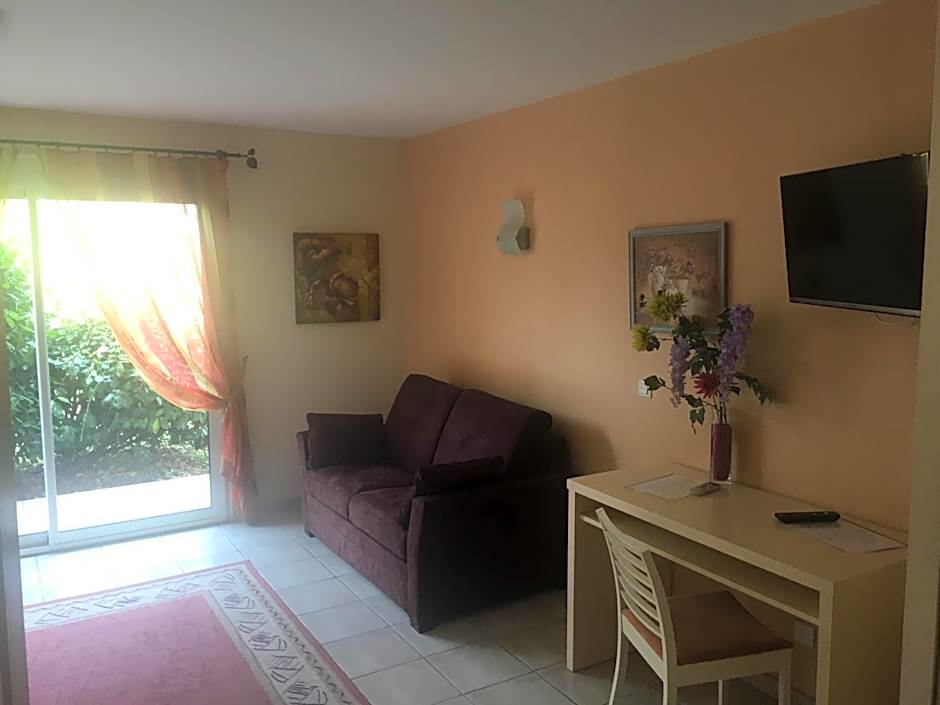 Chambres d'Hôtes La Coloniale