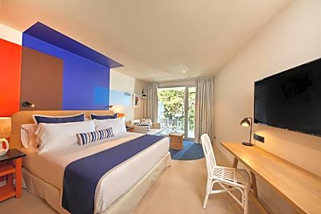 My Favorite Club Deluxe