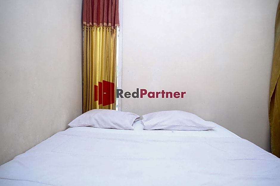 Wisma Fortuna Syariah Mitra By RedDoorz – Sukoharjo, SD