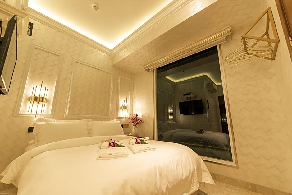 AJ Residence 
