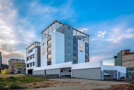 Brown Dot Gijang Yeonhwari