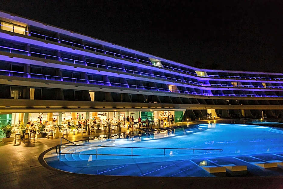 Santa Mónica Suites Hotel