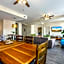 Spacious 4BR Luxury Condo Steps to French Quarter