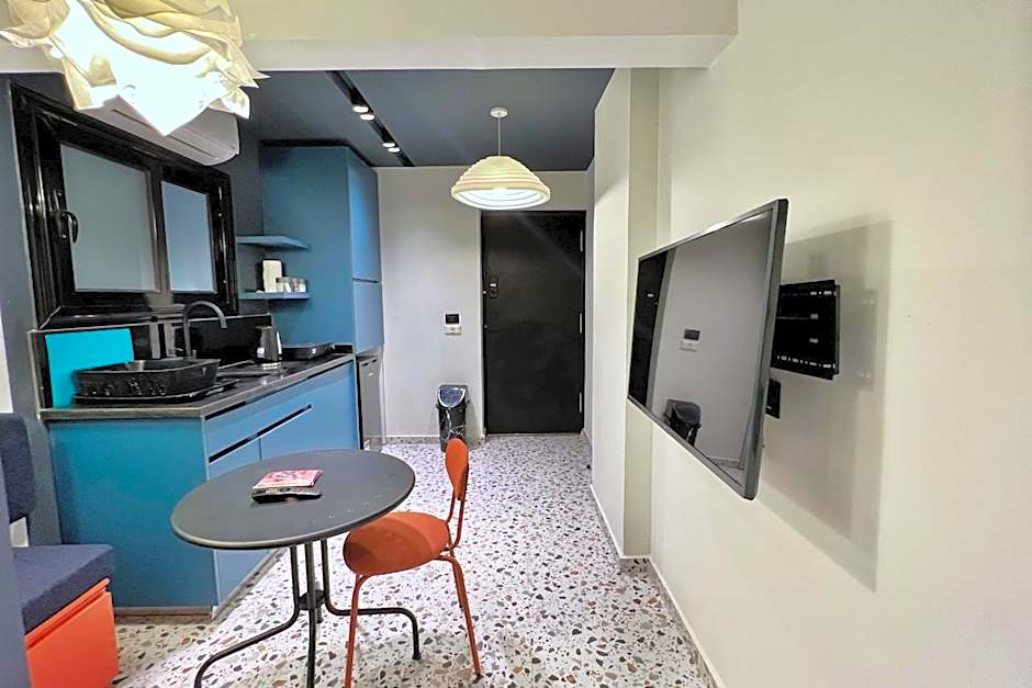 The 1 BDR Cobalt Cube 5 min to CAI Airport