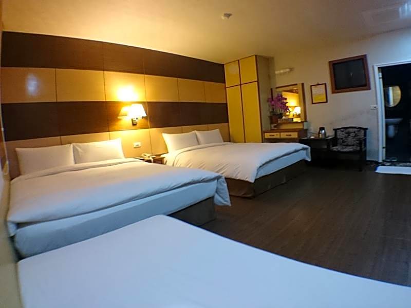 Fuchia Hotel