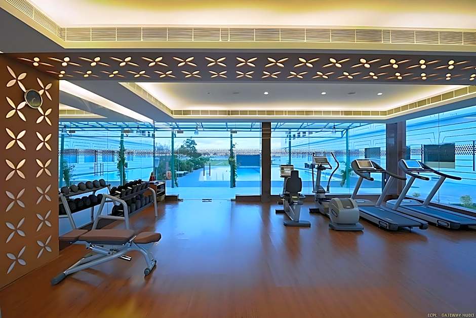 Hotel Naveen Lakeside