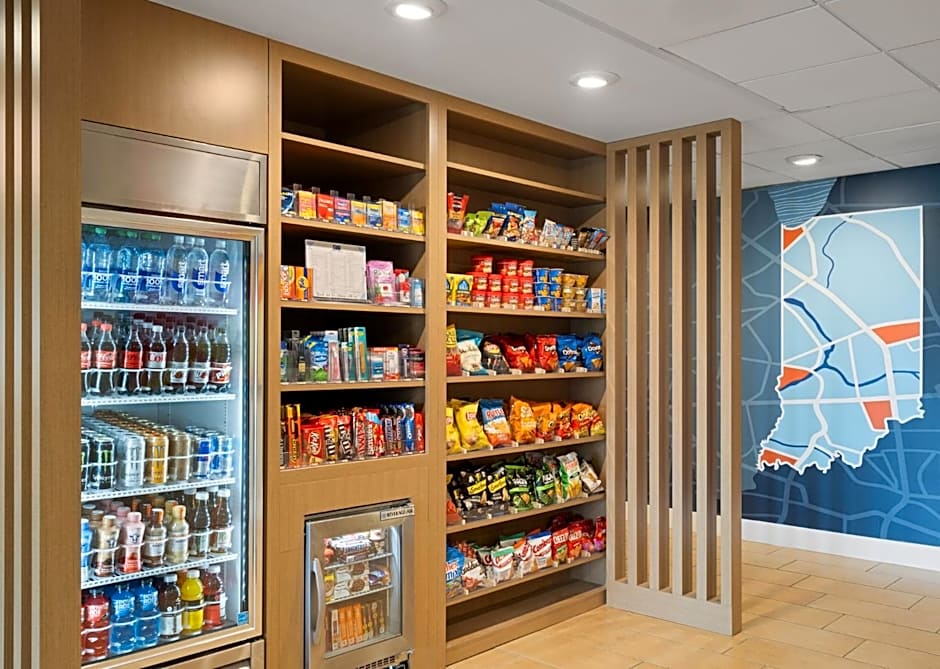 Holiday Inn Express Indianapolis Airport By IHG