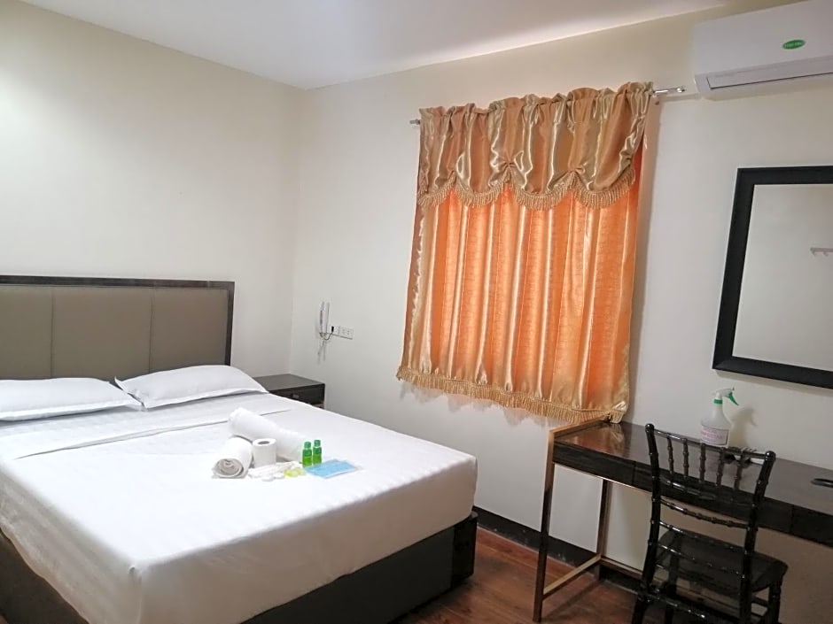 Meaco Royal Hotel - Biñan Laguna