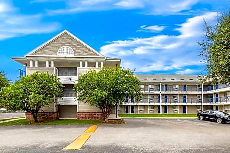 Birch Hill Suites - Lakeland