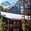 Lake Louise Inn