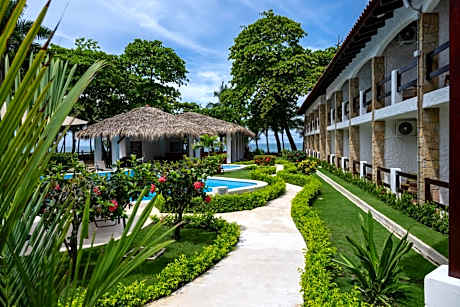 Fuego del Sol Beachfront Hotel