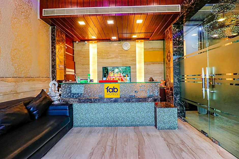 FabHotel Admire Suites