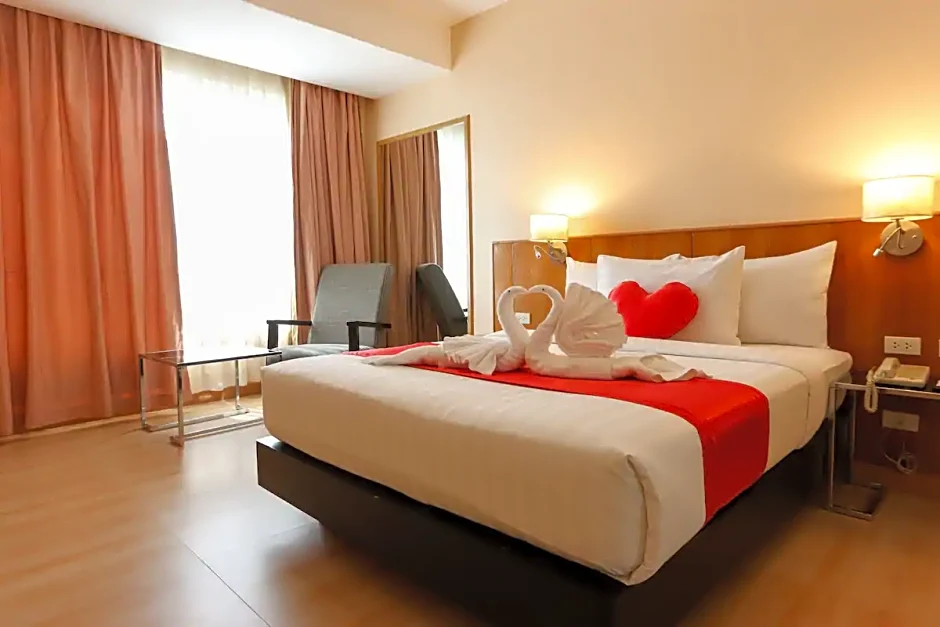 Paseo Premiere Hotel