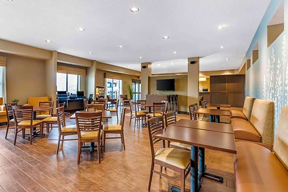 Sleep Inn & Suites Ames near ISU Campus