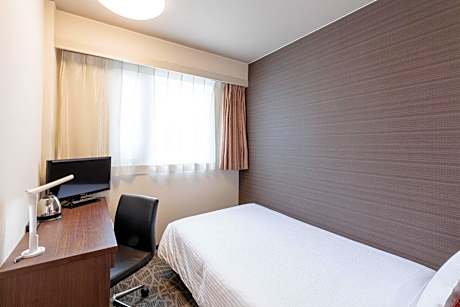 Small Double Room - Non-Smoking