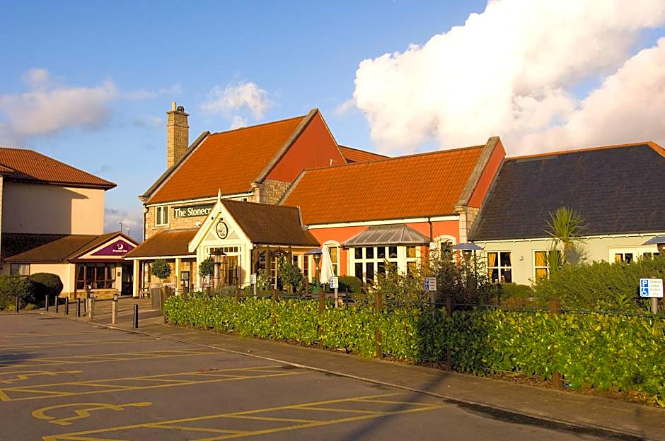 Premier Inn Haydock Park/M6 J23