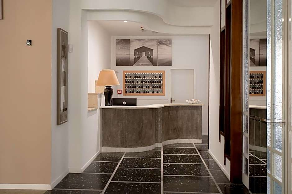 c-hotels International