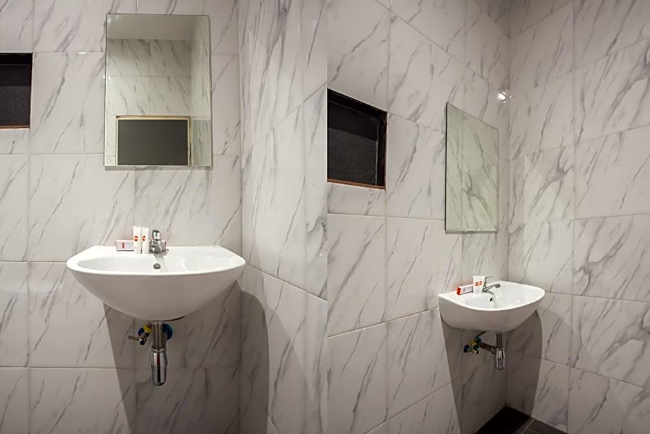 Hotel O Mono Guest House