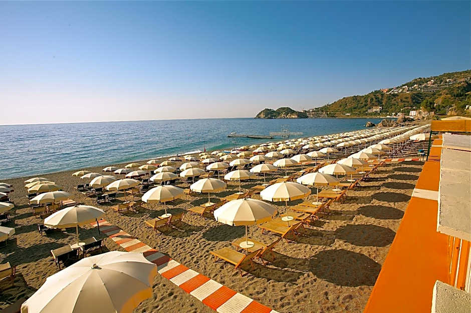 Hotel Caparena