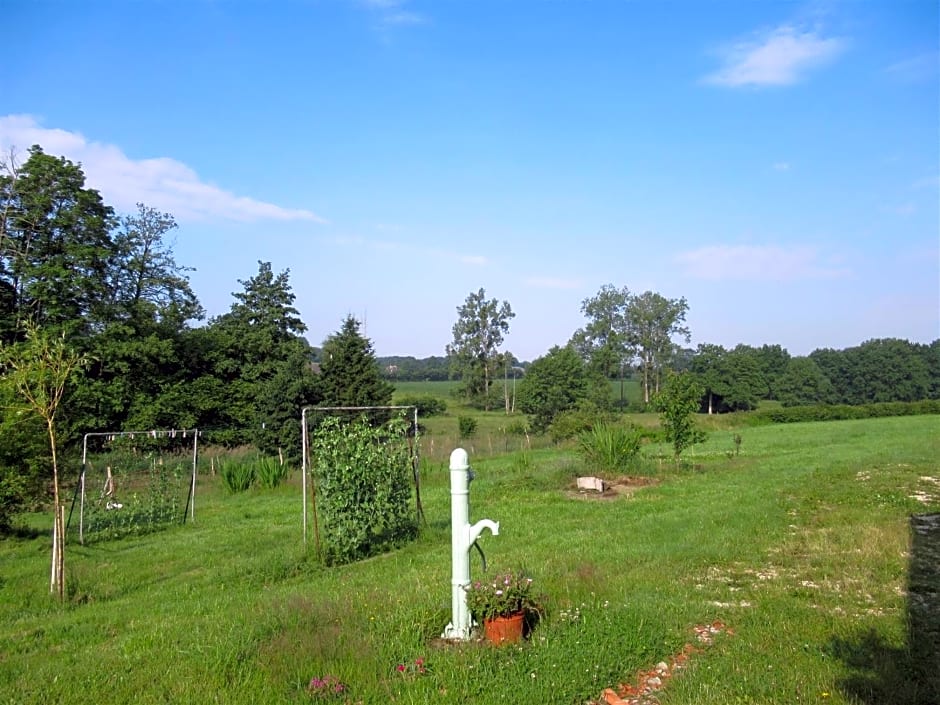 L'Oisiveraie - Ecolieu dans le bocage normand