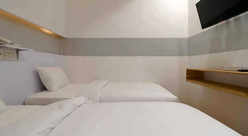 RedDoorz @ Jotel Guest House Medan