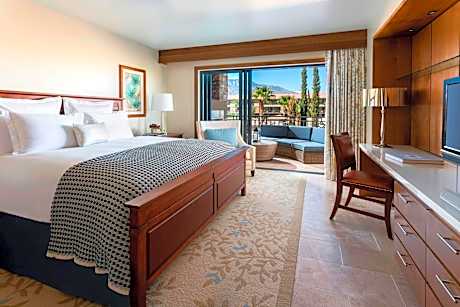 Two Bedroom Vista Suite, Club Lounge Access, 2 Bedroom Residential Suite, Balcony