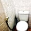 RedDoorz near RS Siloam Karawaci