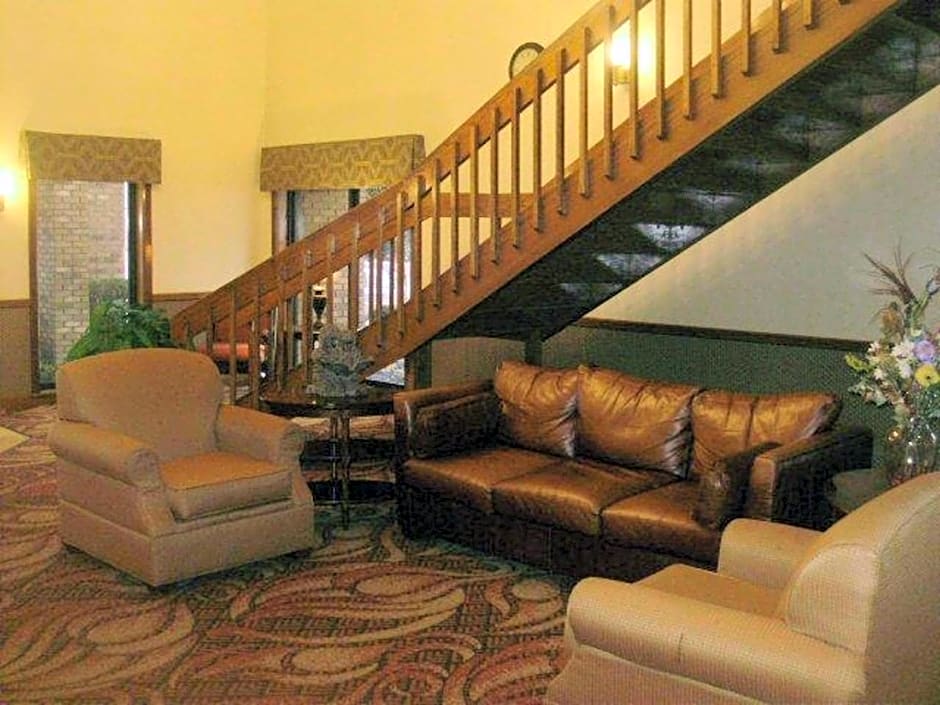 Quality Inn & Suites Searcy I-67