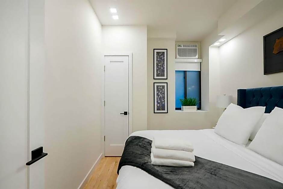 Luxury 2BR Duplex 5min to Central Park