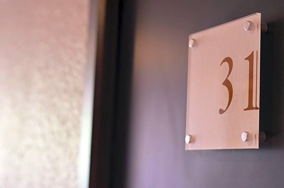 Kyriad Dijon Est - Mirande