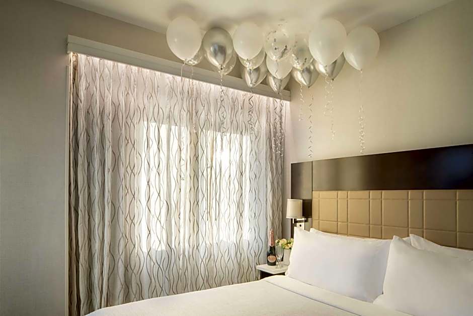 Embassy Suites By Hilton New York Midtown Manhattan