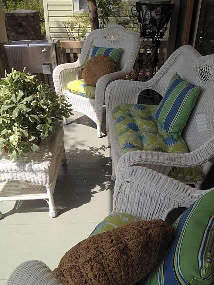 Stay Fairfield - Fairfield Place and Fairfield Manor Bed & Breakfast