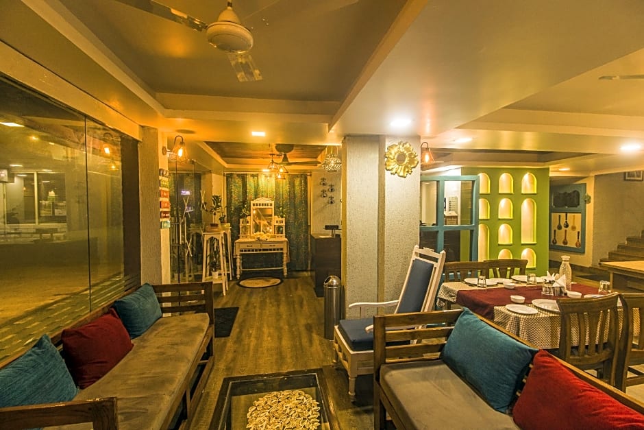 WOW STAYZ2 Hotel Misty Meadows