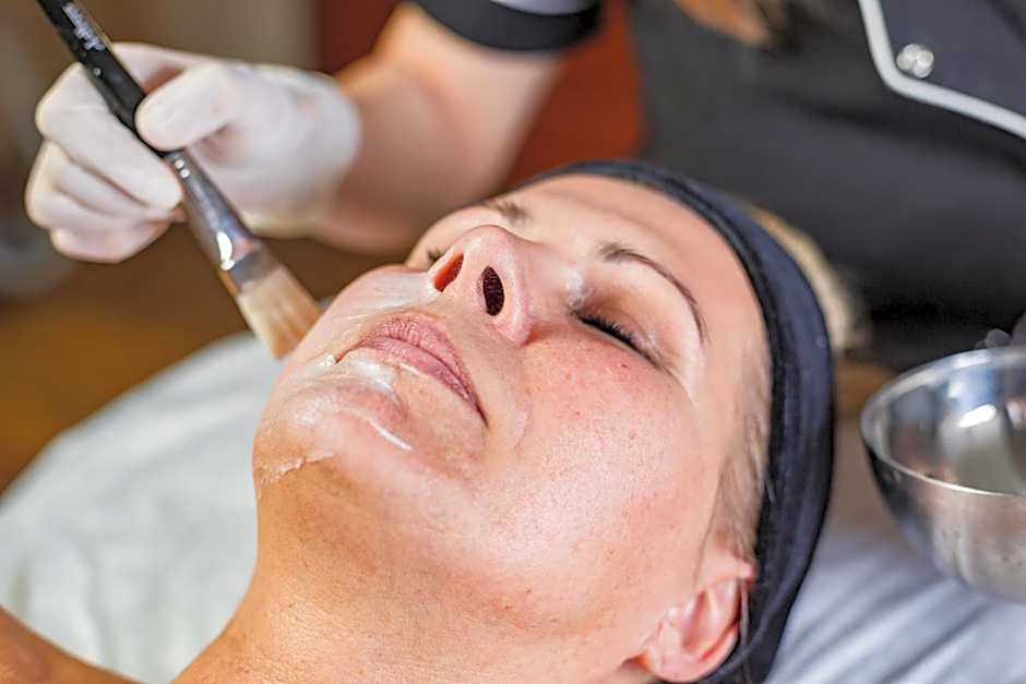 GLAMOUR - Restaurant & SPA