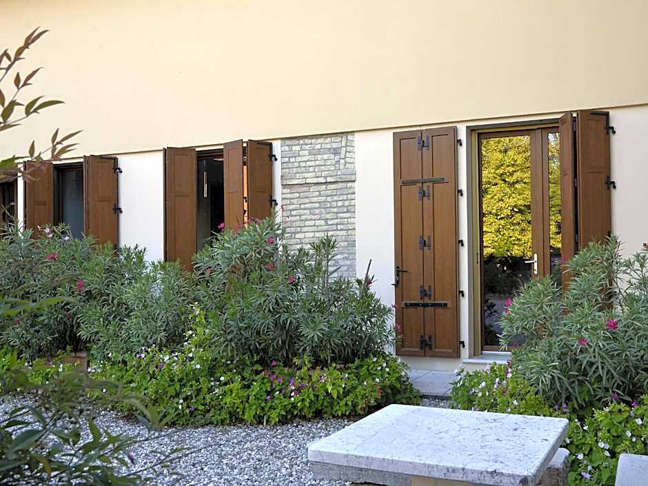 9 Muse Bed and Breakfast
