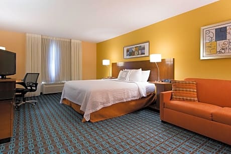 Room, 1 King Bed with Sofa bed (1 King Bed and 1 Double Sofa Bed)