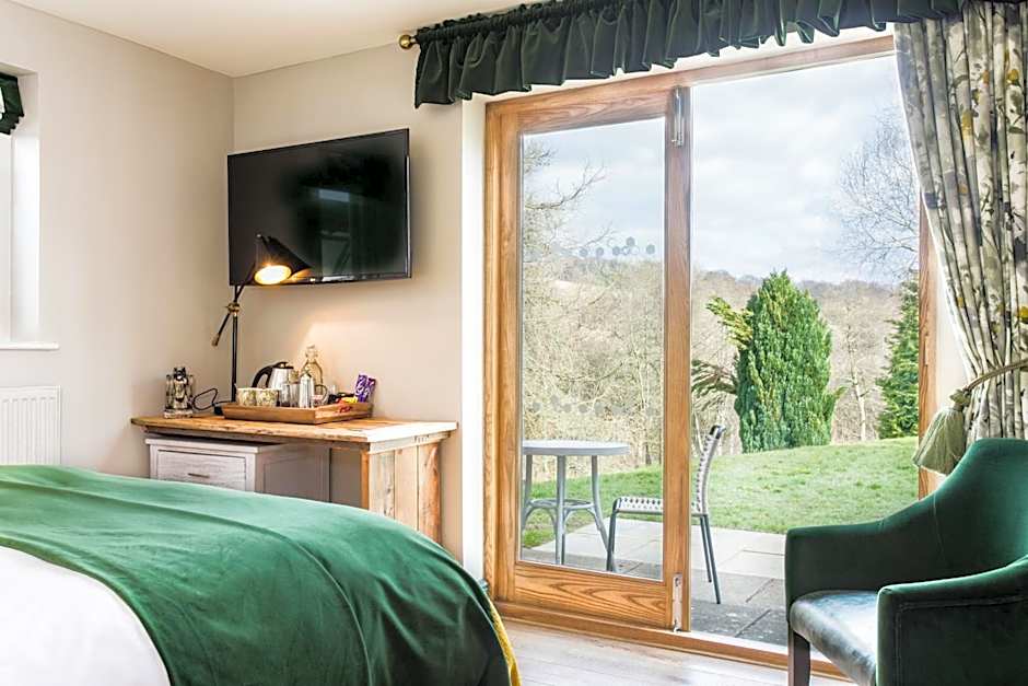 The Green Dragon Inn