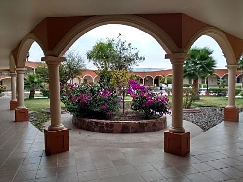 Hotel Jiménez Plaza
