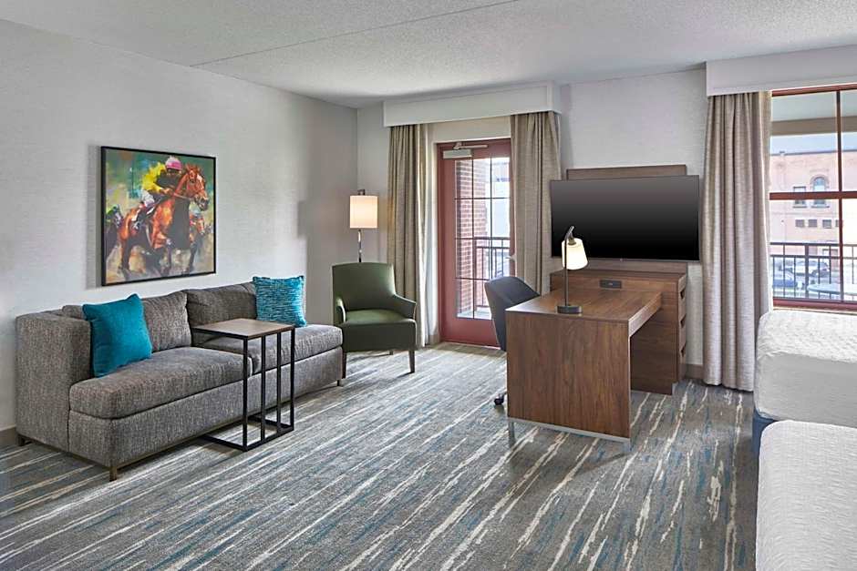 Hampton Inn By Hilton & Suites Saratoga Springs Downtown