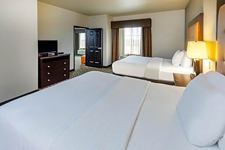 Studio Suite with Two Queen Beds - Non-Smoking