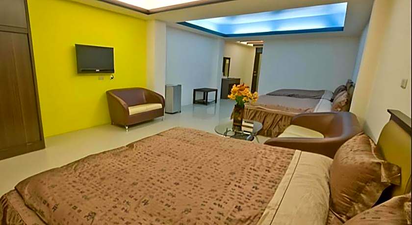 Yue Jing Commercial Hotel